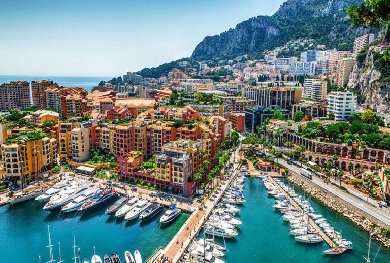 Top Ten de los países más pequeños del mundo para vivir grandes momentos Top Ten de los países más pequeños del mundo para vivir grandes momentos